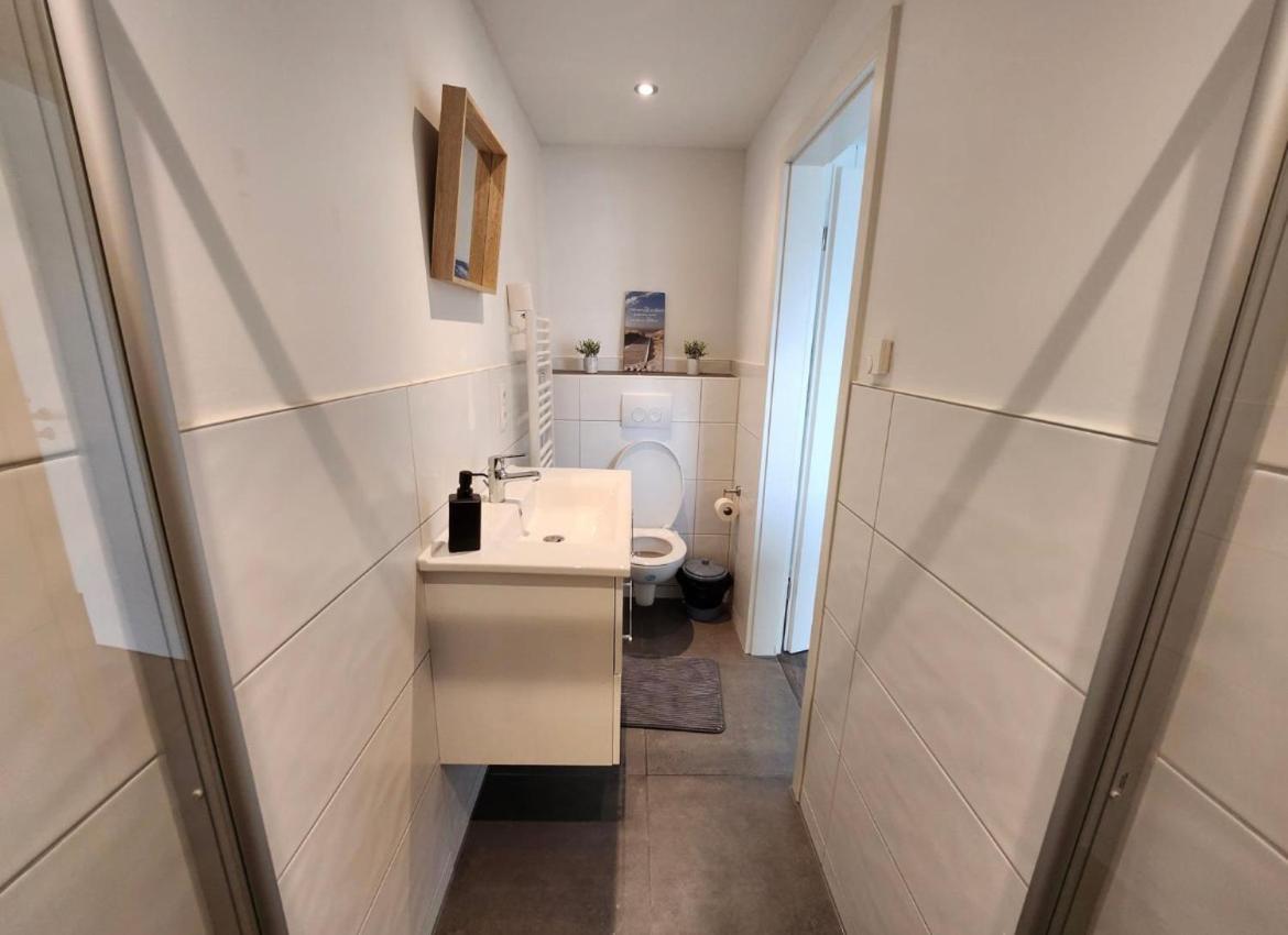 Modernes Mit Wifi, Aufzug & Kostenlos Parken El-living Apartment *
